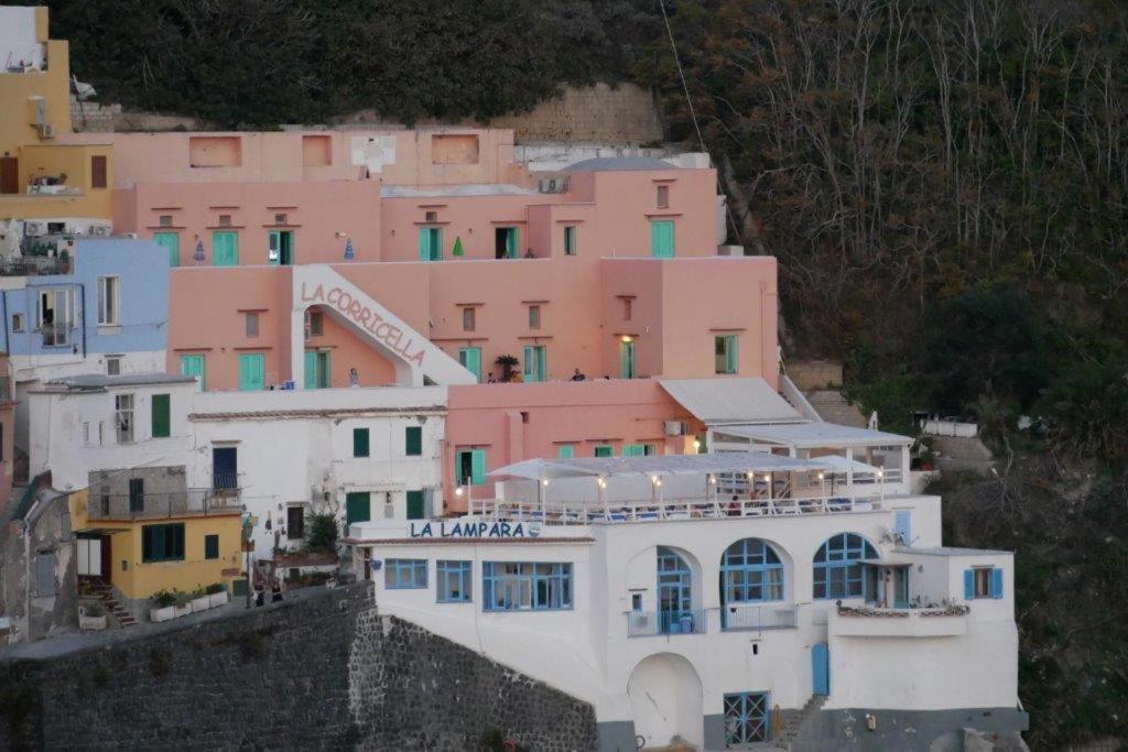 Hotel La Corricella Прочида Екстер'єр фото