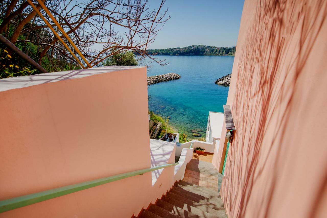 Hotel La Corricella Прочида Екстер'єр фото